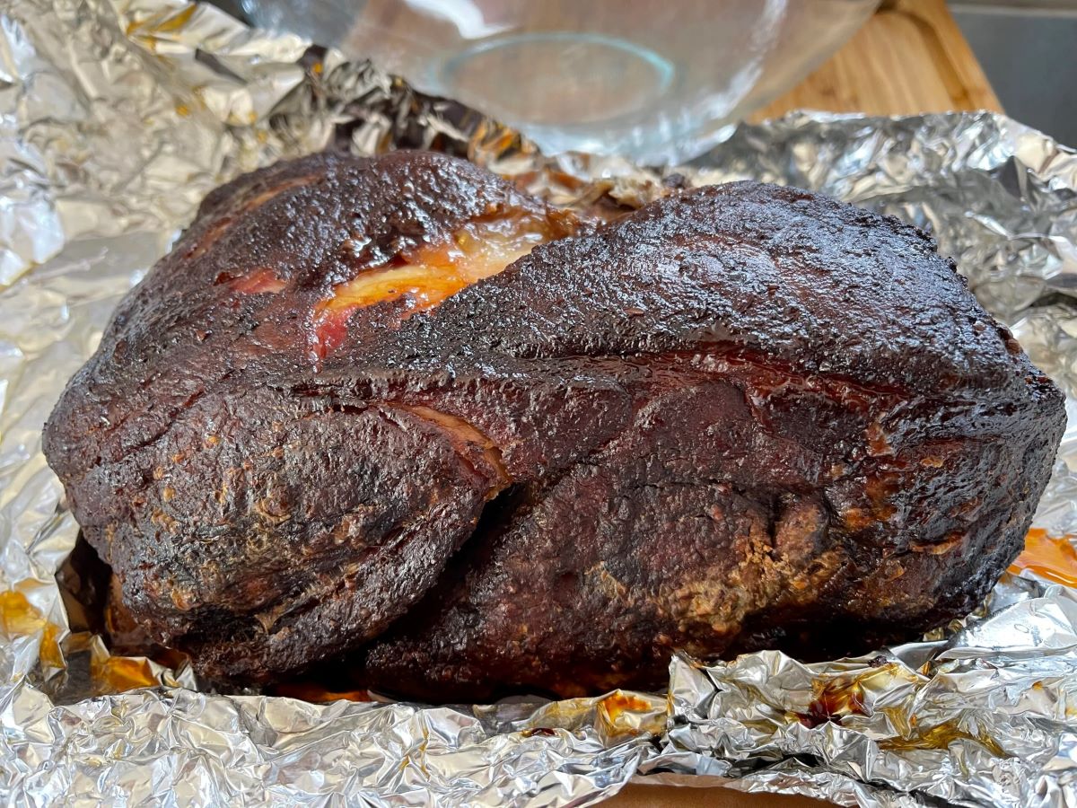 how-to-smoke-pork-shoulder-in-the-oven