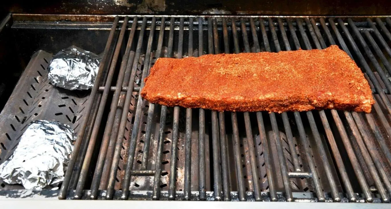 how-to-smoke-ribs-on-your-gas-grill
