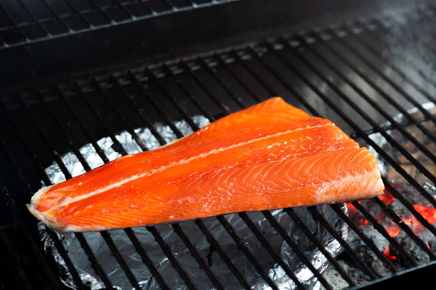 How To Smoke Salmon In A Grill