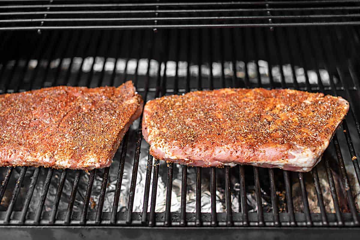 how-to-smoke-spare-ribs-on-a-pellet-smoker