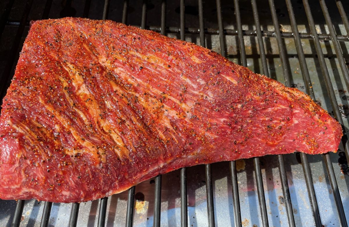 how-to-smoke-steaks-before-grilling