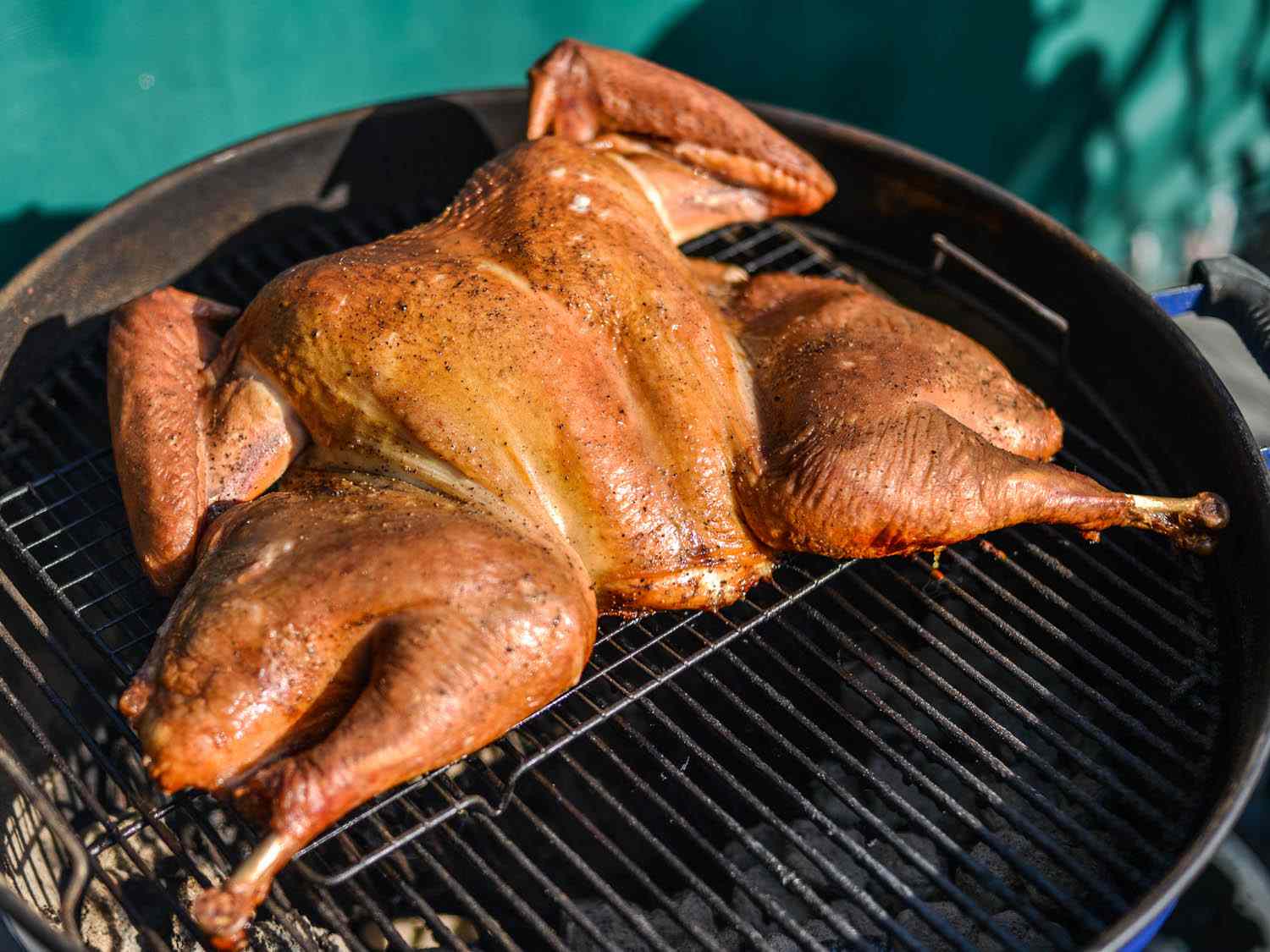 How To Smoke Turkey With A Charcoal Smoker.