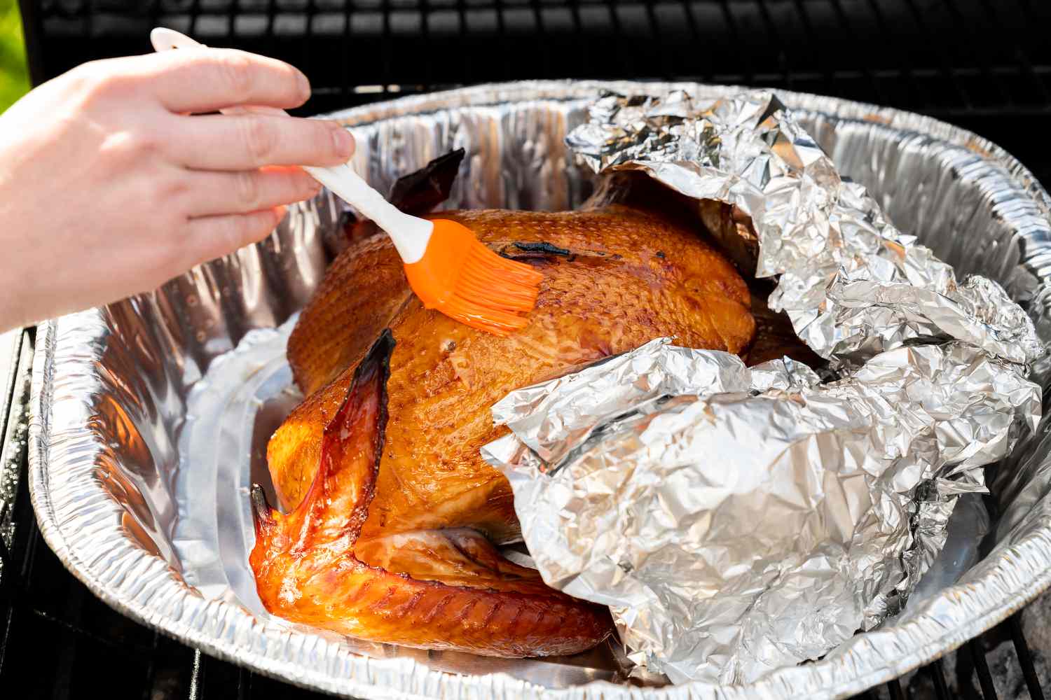 how-to-smoke-turkey-with-a-propane-grill