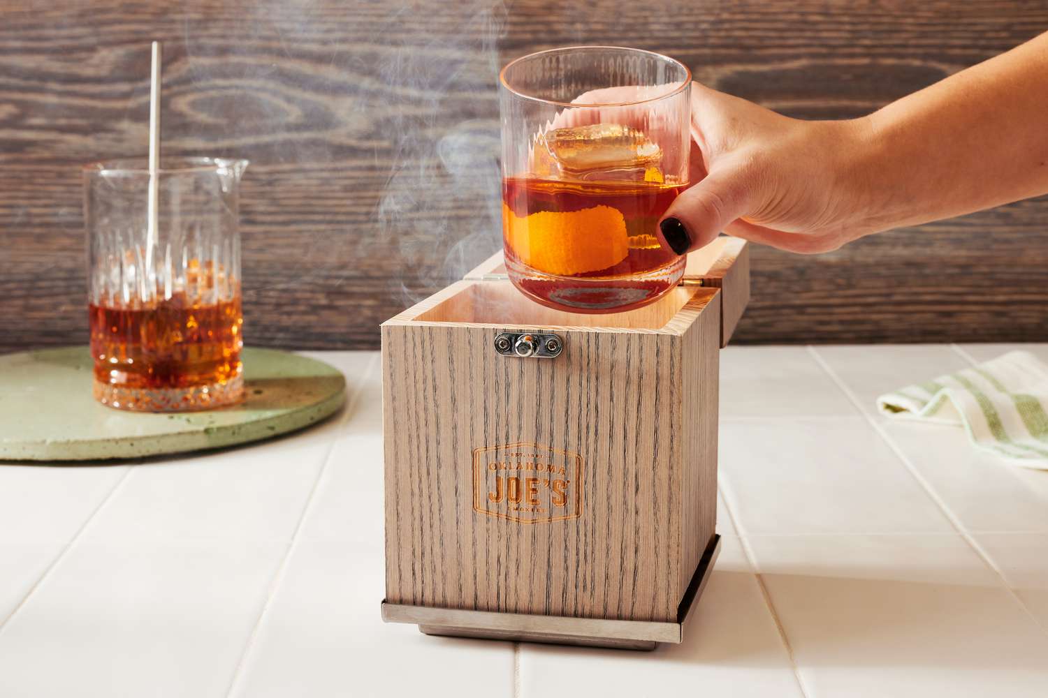how-to-smoke-whisky-in-a-smoker