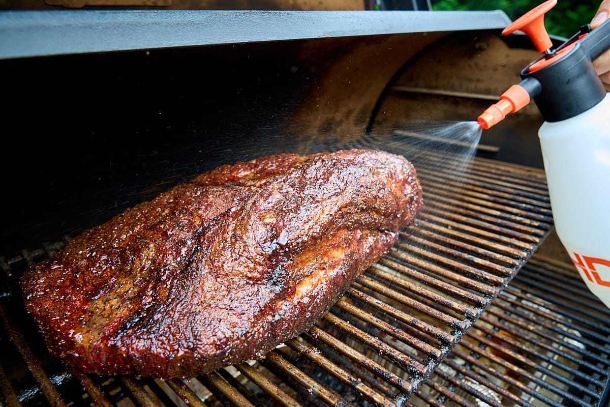 how-to-smoke-whole-brisket-in-a-traeger-smoker