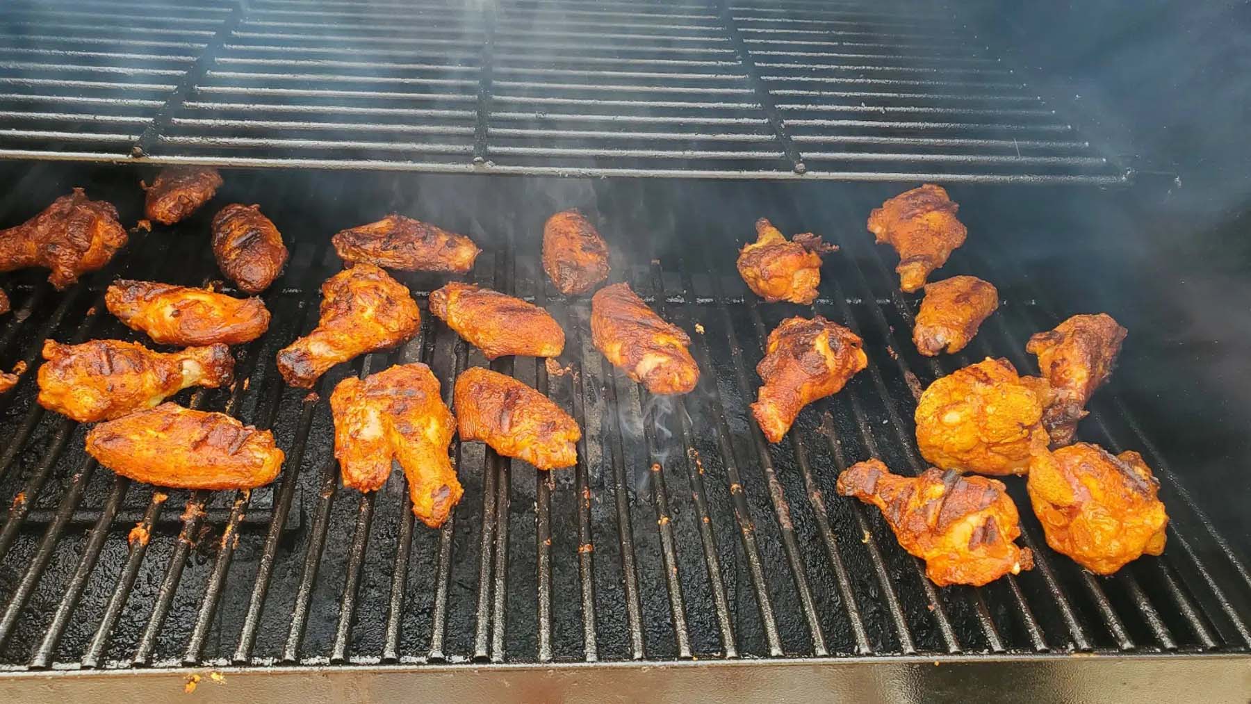 how-to-smoke-wings-on-a-grill