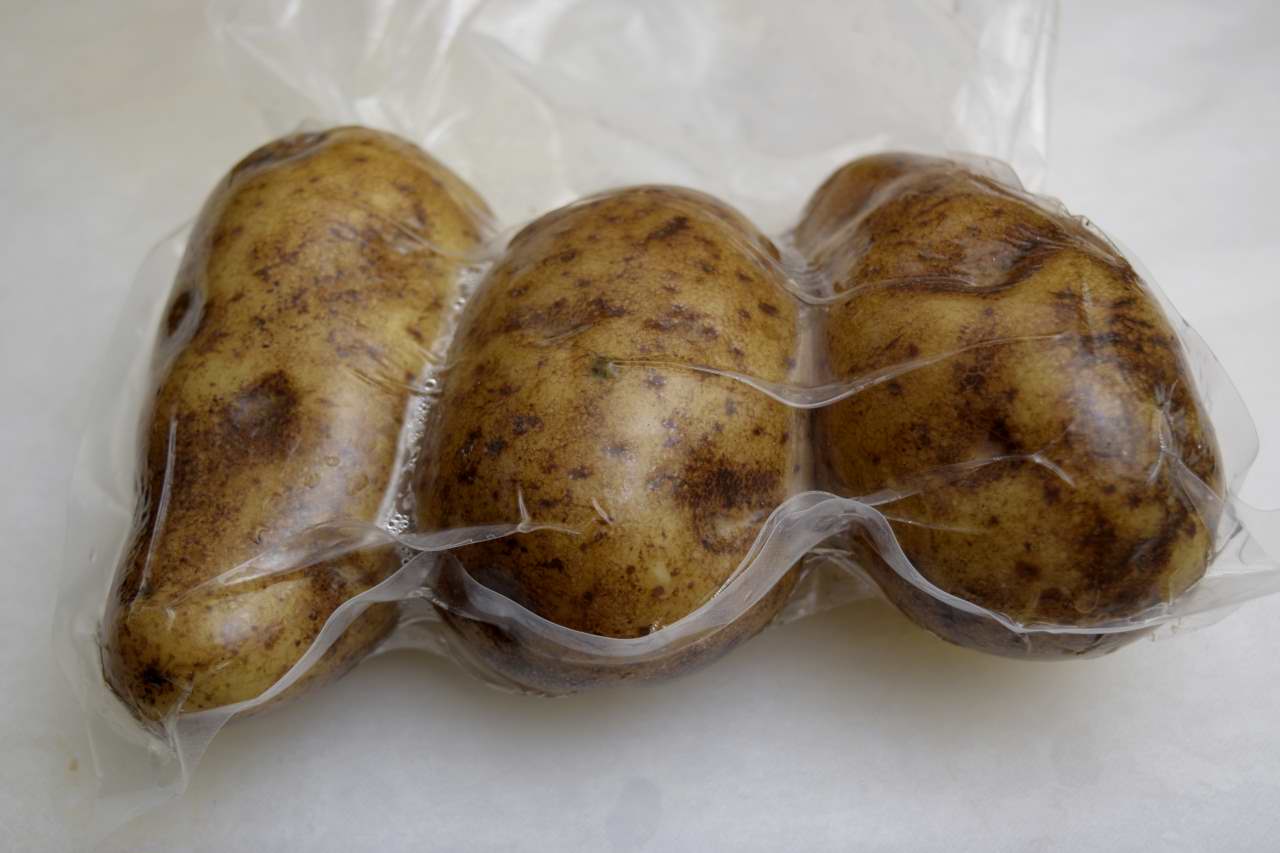 how-to-vacuum-seal-and-freeze-potatoes