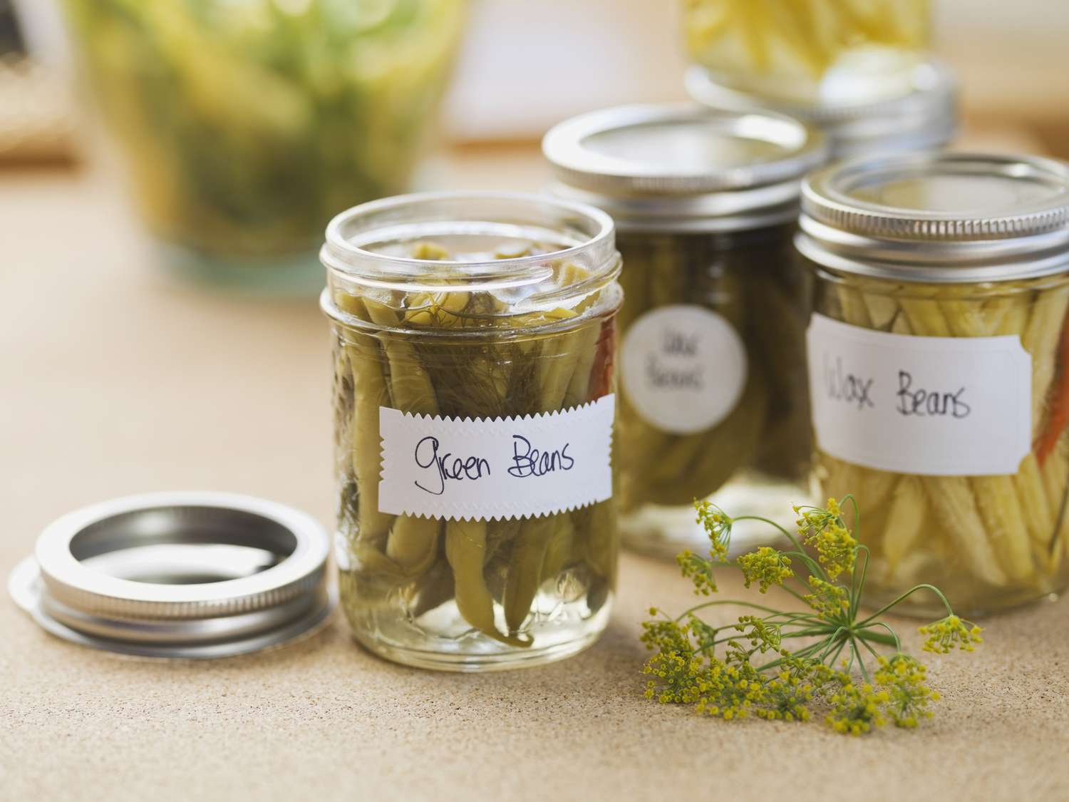 how-to-vacuum-seal-canning-jars