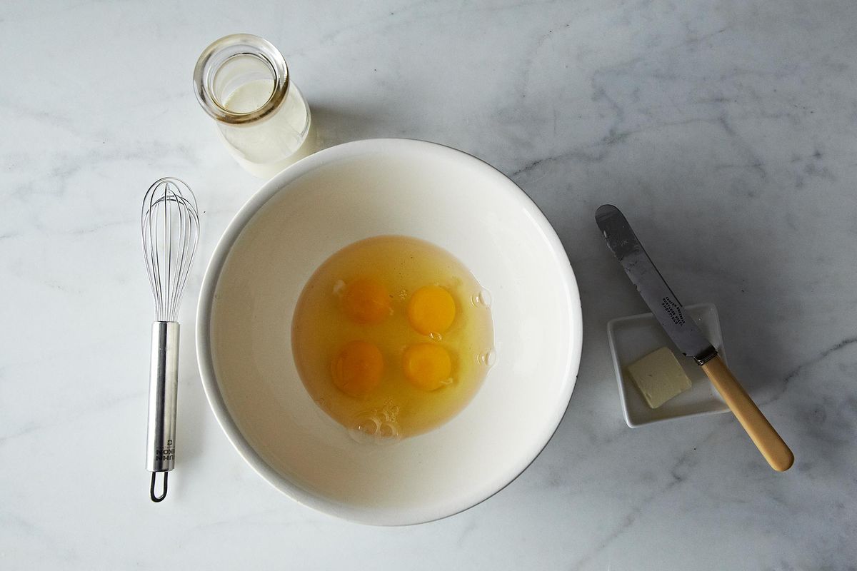 Whisk Vs Fork: Here's How You Should Be Scrambling Your Eggs