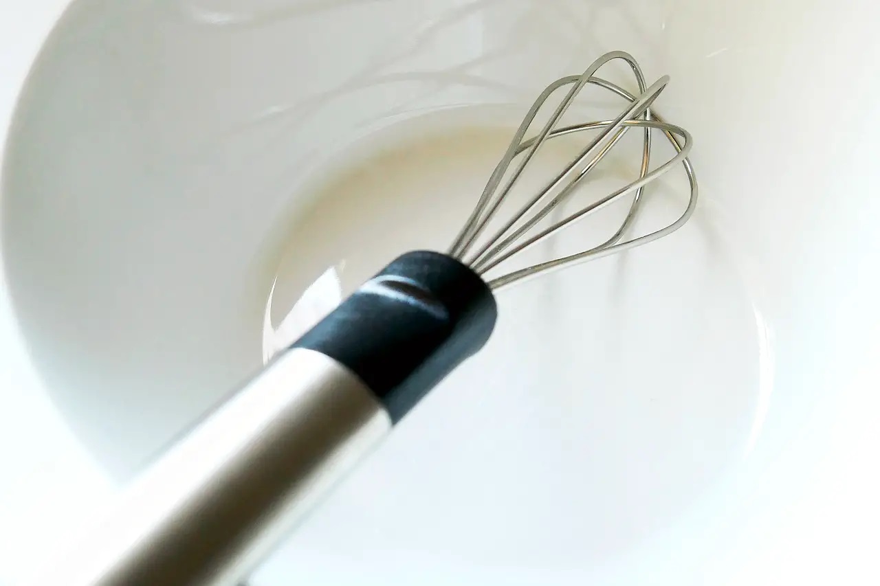 how-to-whisk-without-a-whisker
