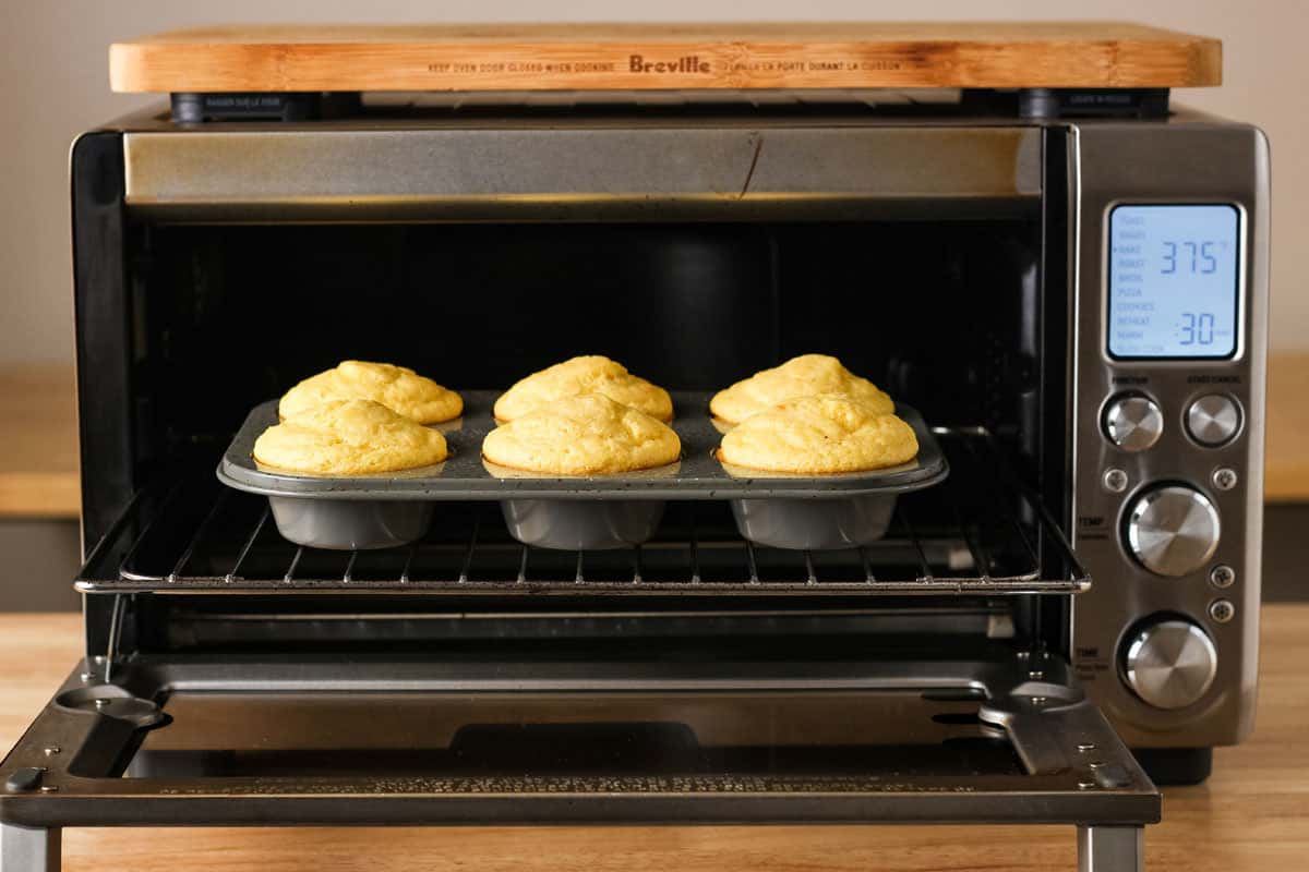 how-to-bake-a-cake-using-an-oster-toaster-oven