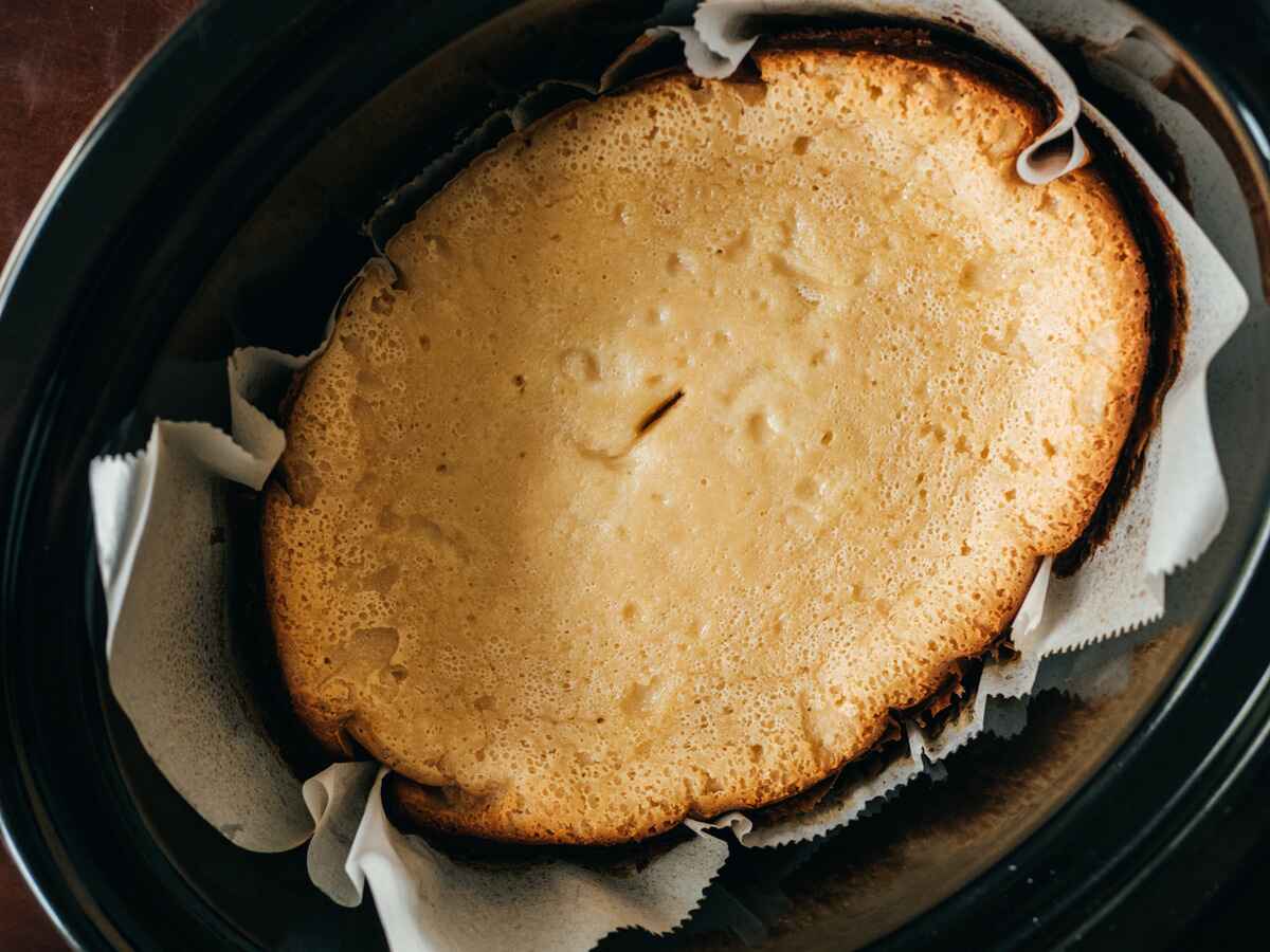 Glutinous Rice Flour Cake Recipe | Coconut Sticky Rice Cake | EASY RICE COOKER  CAKE RECIPES
