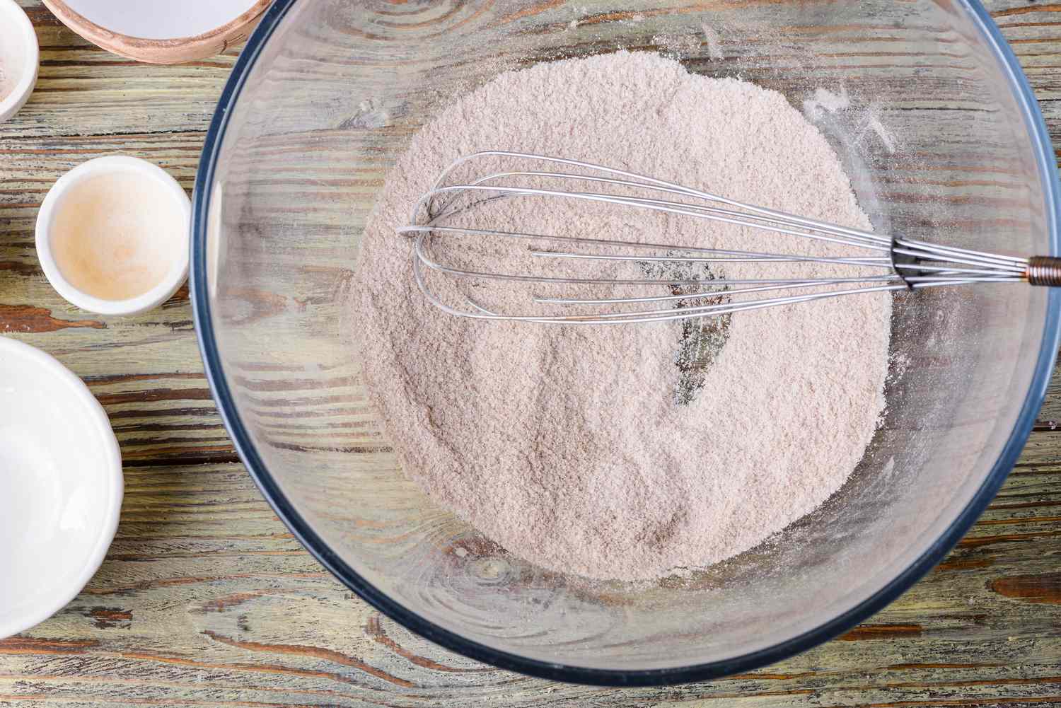 how-to-bake-a-cake-with-gluten-free-flour