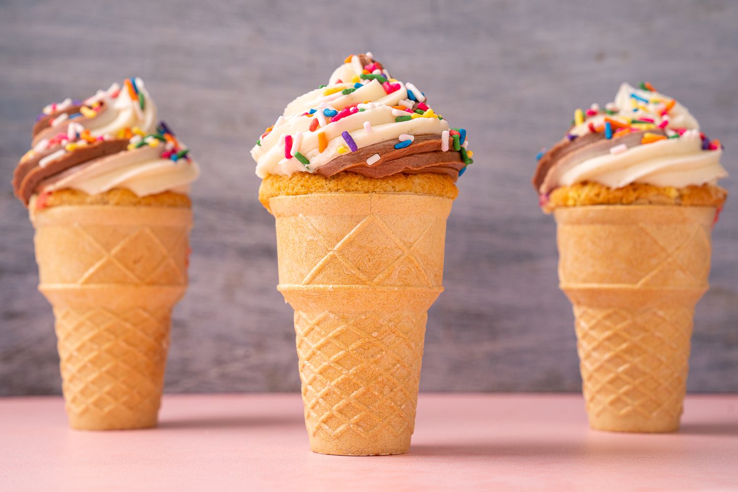 how-to-bake-a-cupcake-in-an-ice-cream-cone
