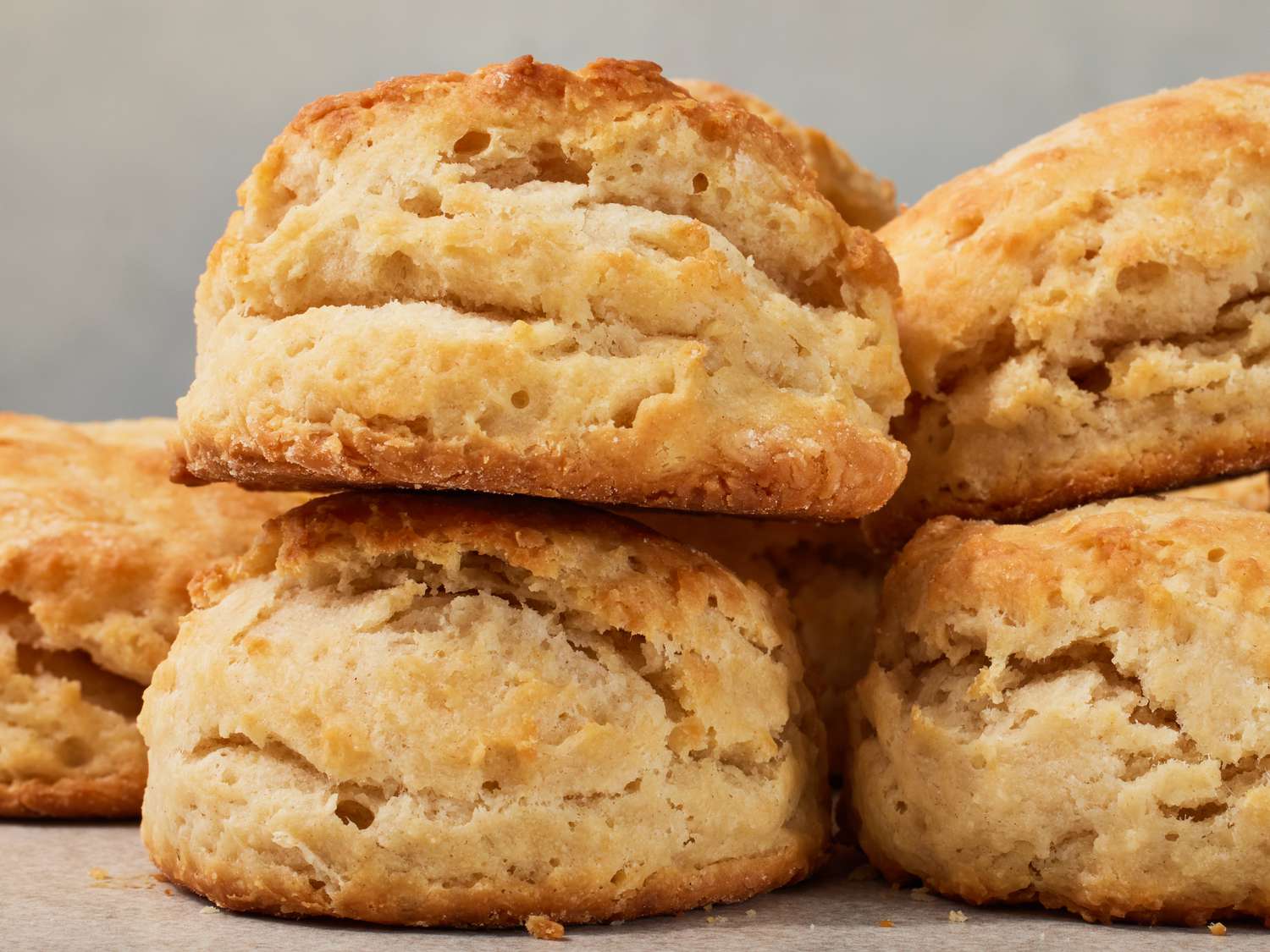 How To Bake A Large Quantity Of Biscuits - Recipes.net