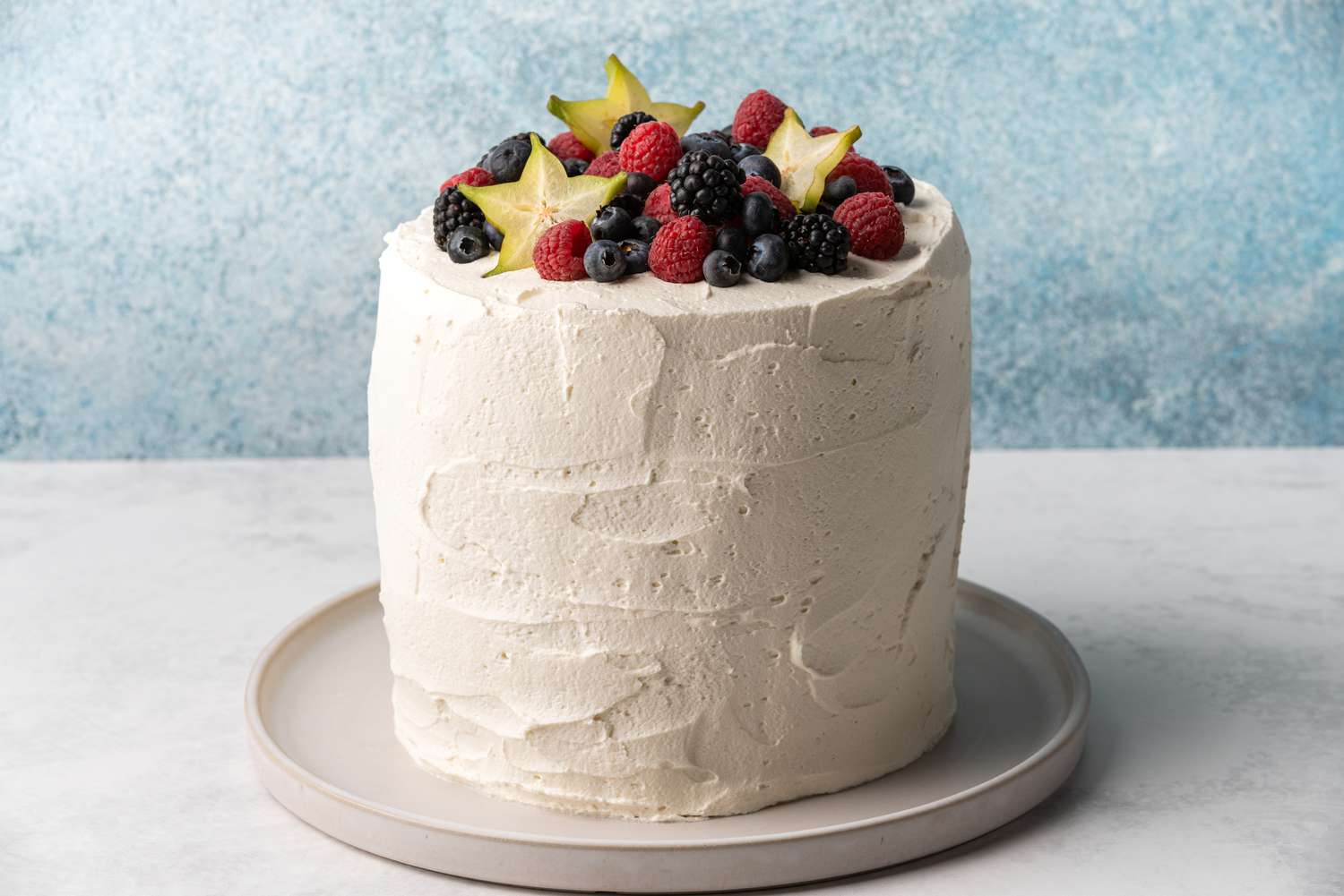 how-to-bake-a-tall-cake-with-an-even-top