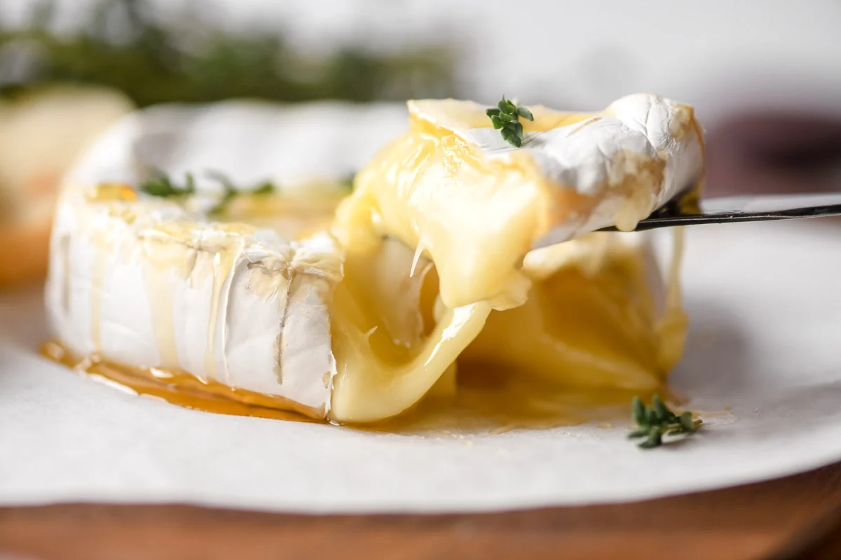 how-to-bake-a-wheel-of-brie