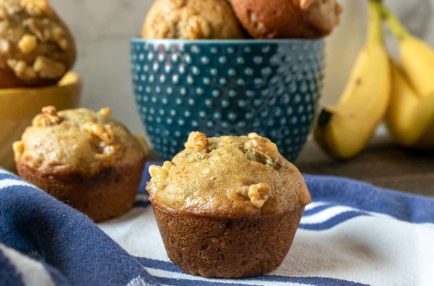 how-to-bake-banana-nut-muffins