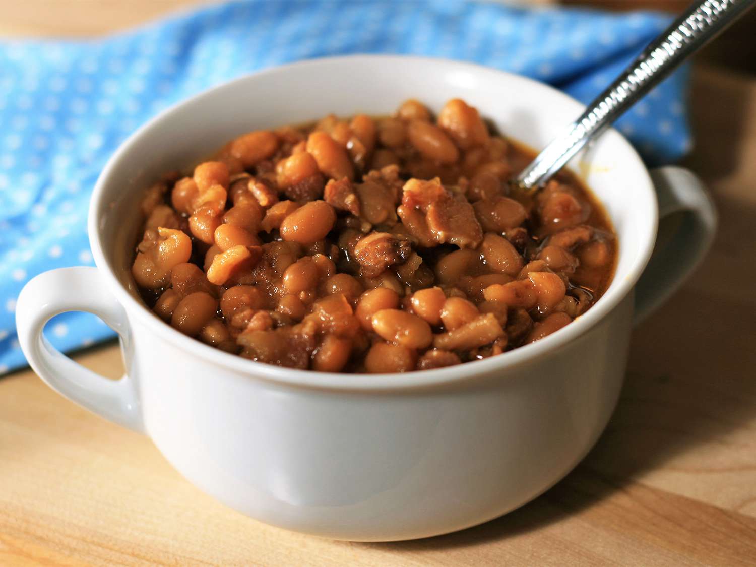how-to-bake-beans-in-a-bean-pot