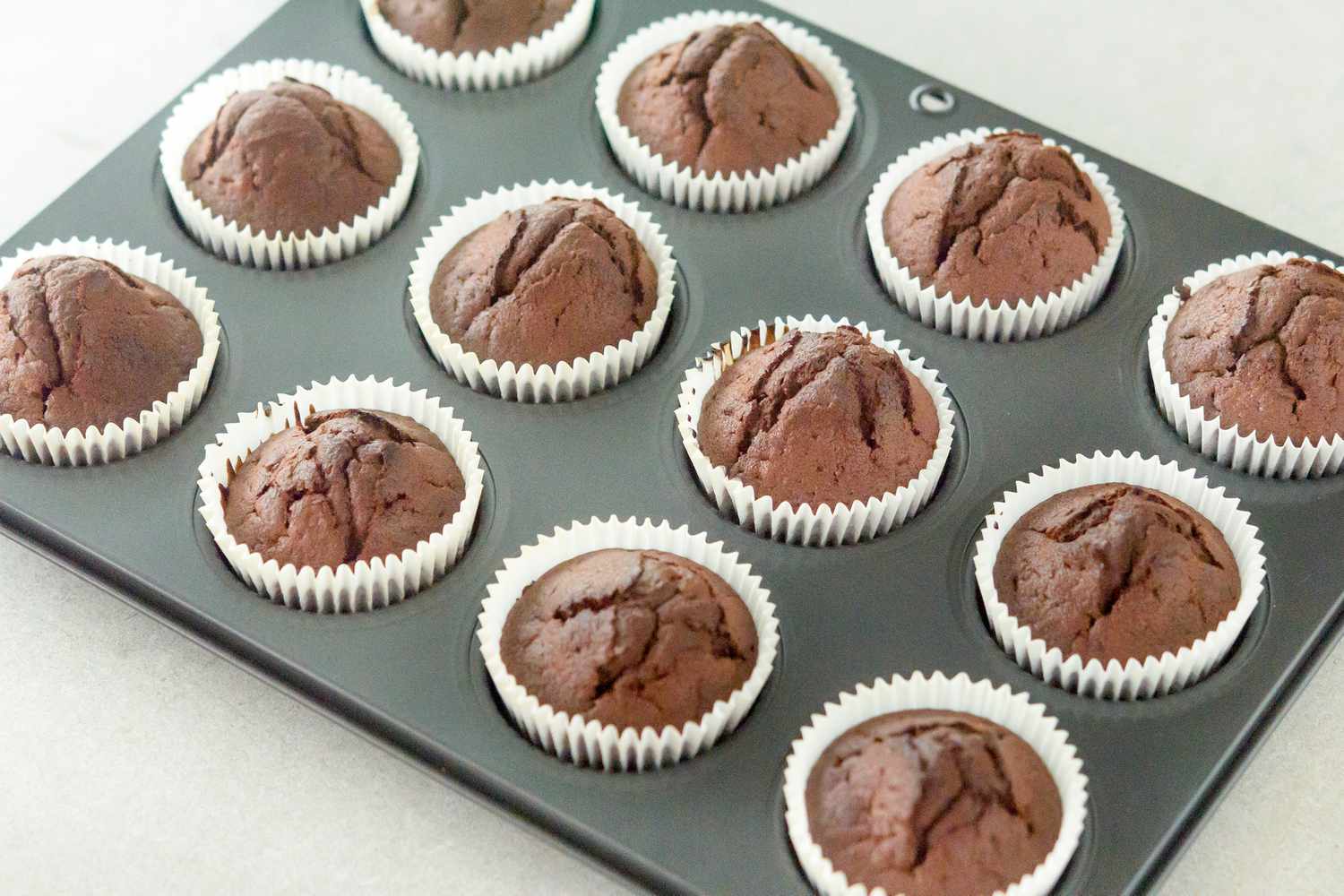 how-to-bake-brownies-in-a-cupcake-tin