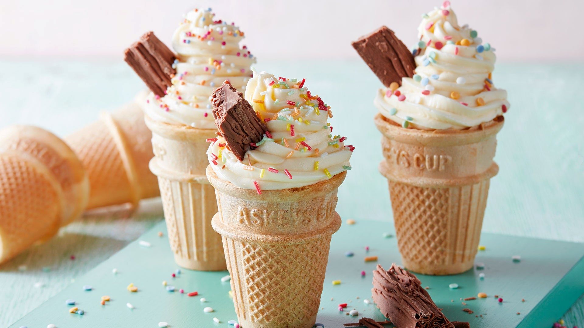 how-to-bake-cake-and-ice-cream-cones
