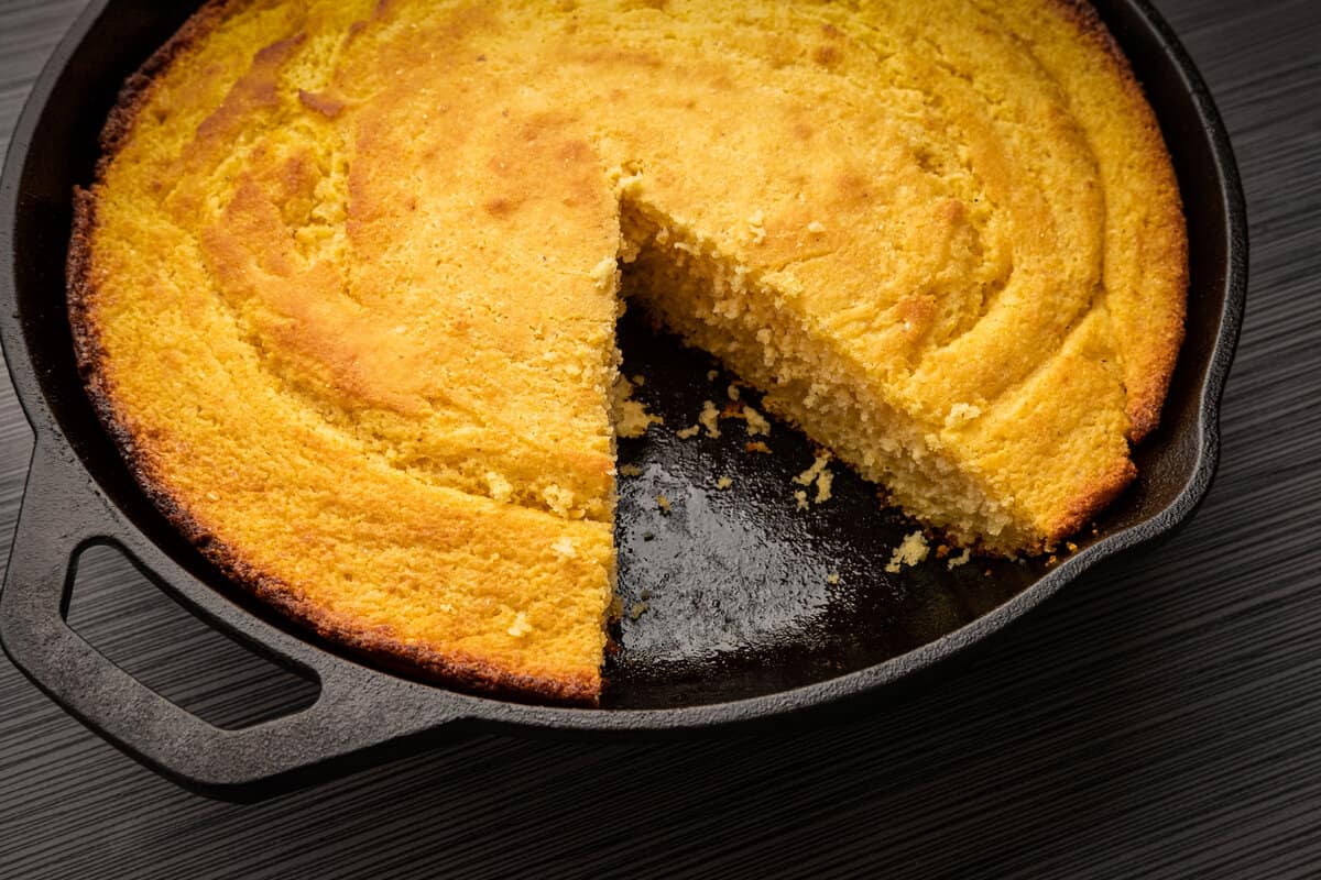 how-to-bake-cornbread-on-top-of-the-stove