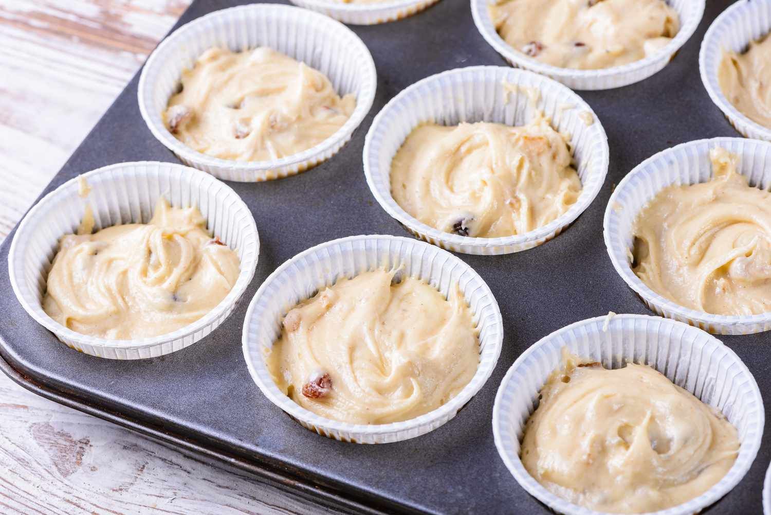 how-to-bake-cupcakes-in-paper-liners-without-sticking