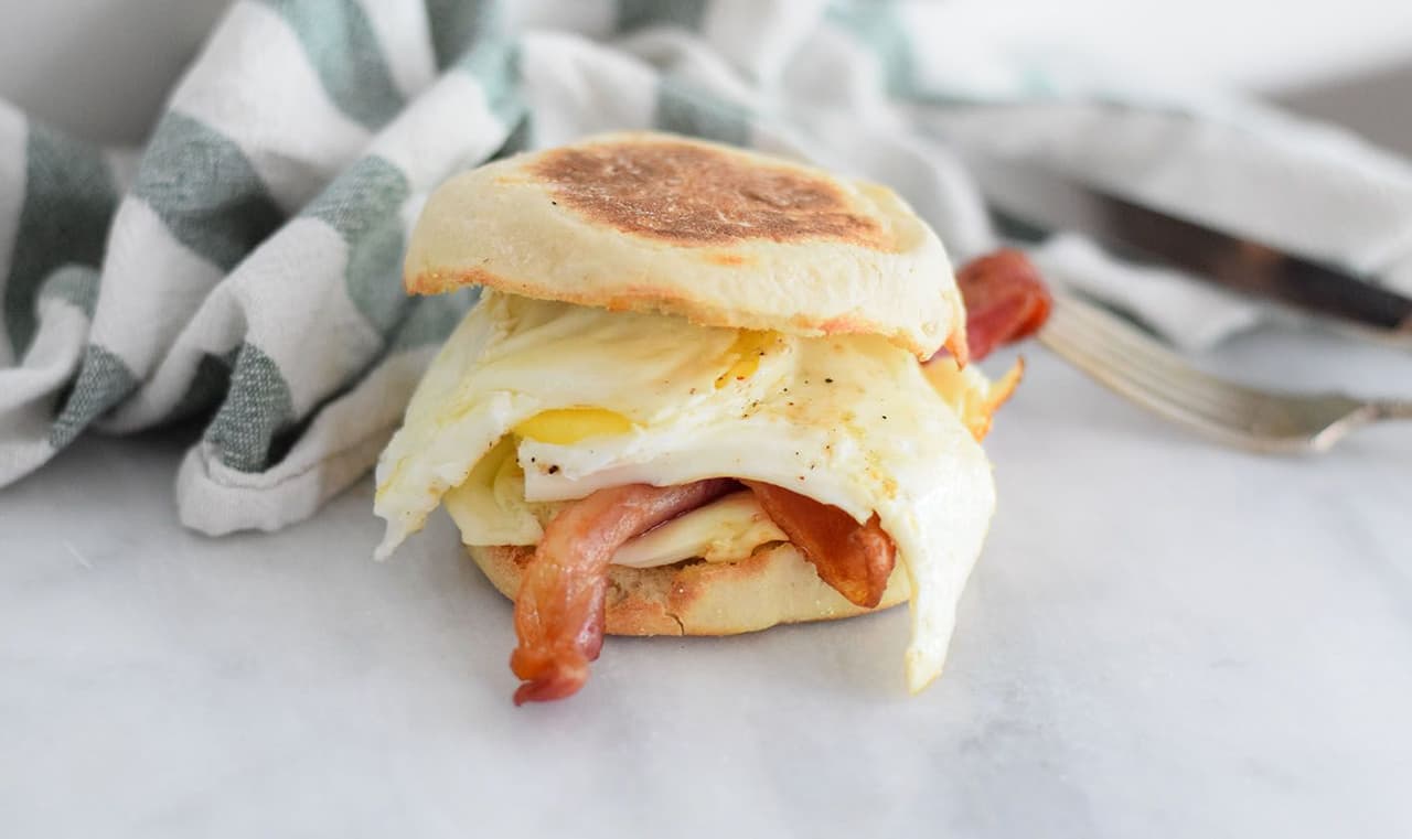 how-to-bake-eggs-to-replace-breakfast-sandwiches