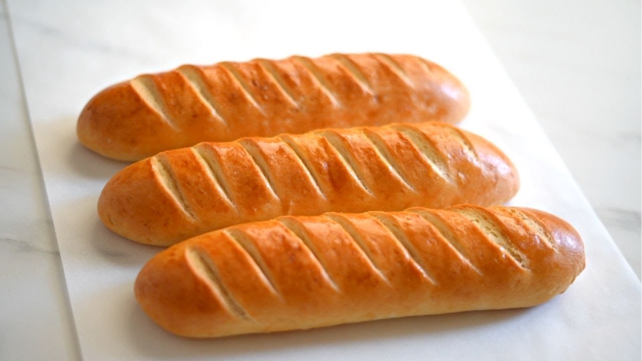 How To Bake French Bread In The Oven - Recipes.net