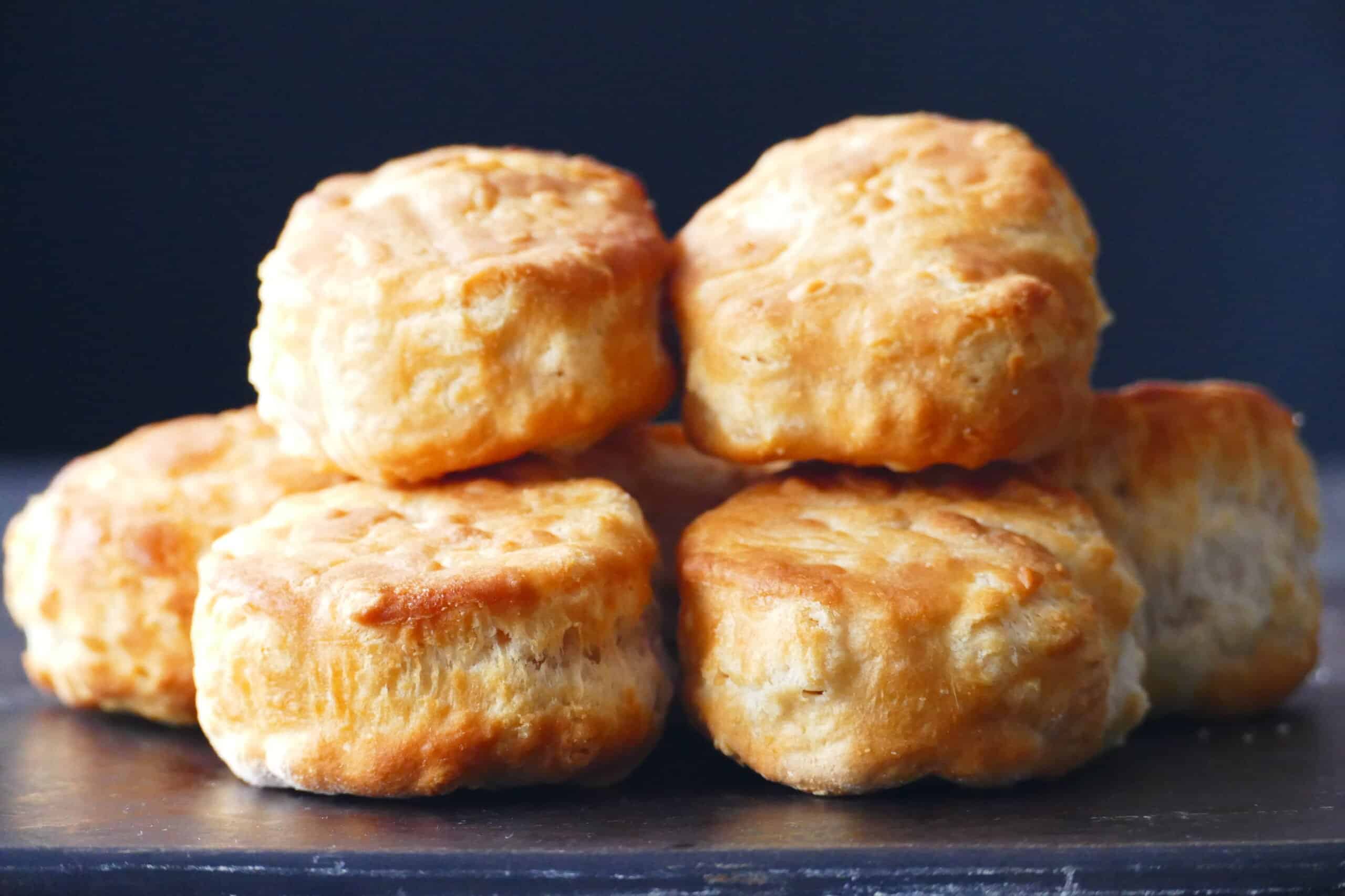 how-to-bake-frozen-biscuits-in-an-air-fryer