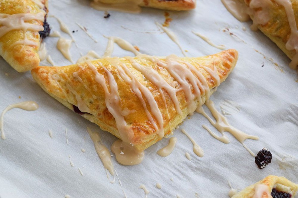 how-to-bake-frozen-cherry-turnovers
