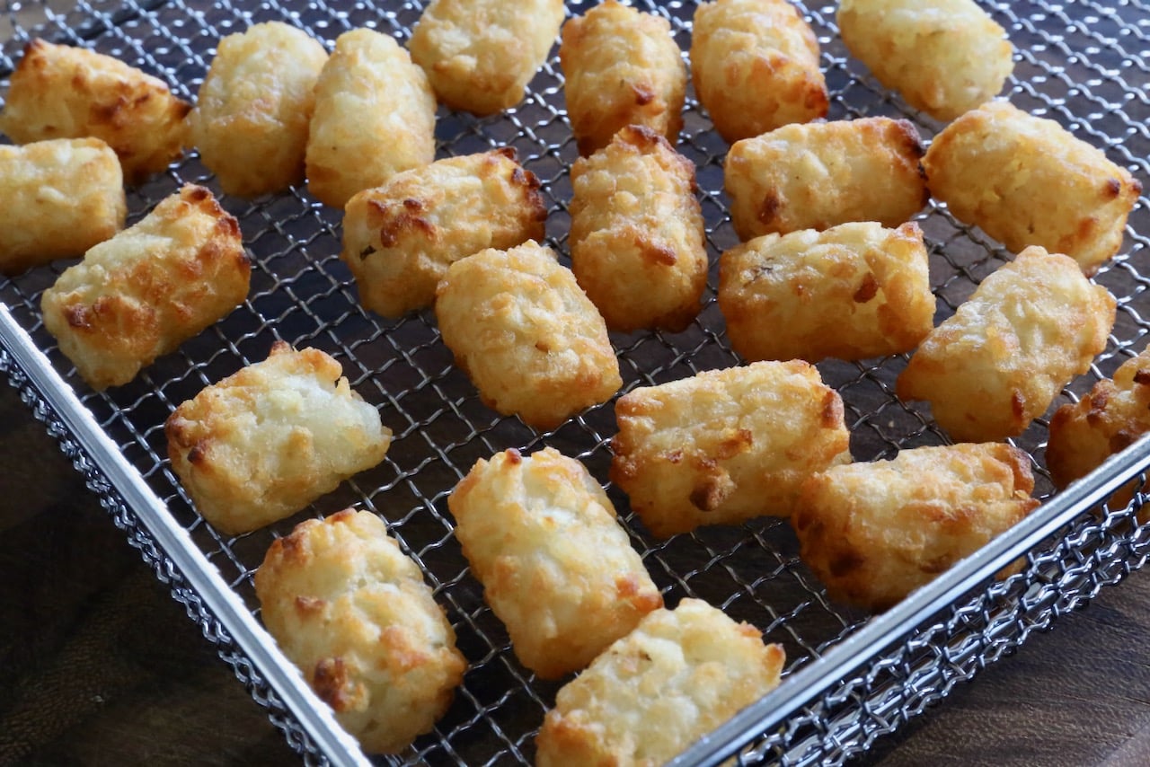 how-to-bake-frozen-tater-tots-so-theyre-not-soggy