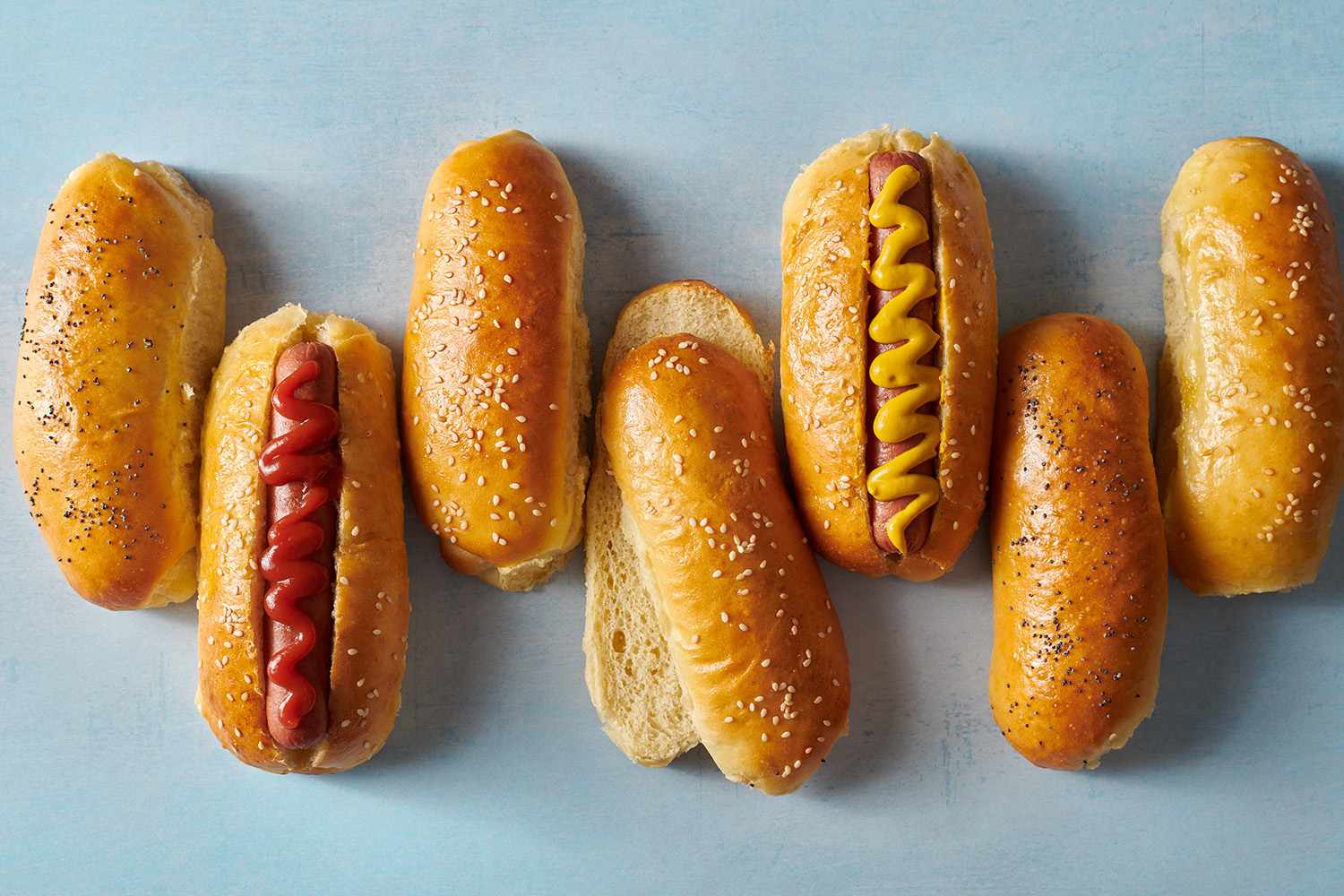 how-to-bake-hamburger-buns-and-hot-dogs