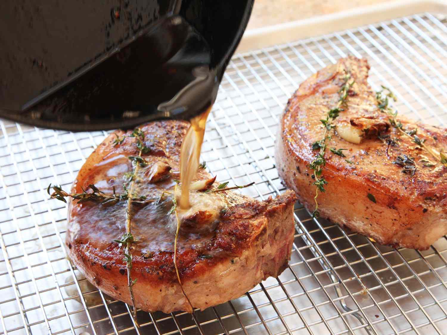 how-to-bake-moist-boneless-pork-chops-in-the-oven