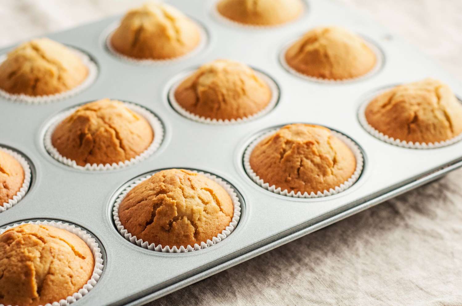 how-to-bake-muffins-at-home