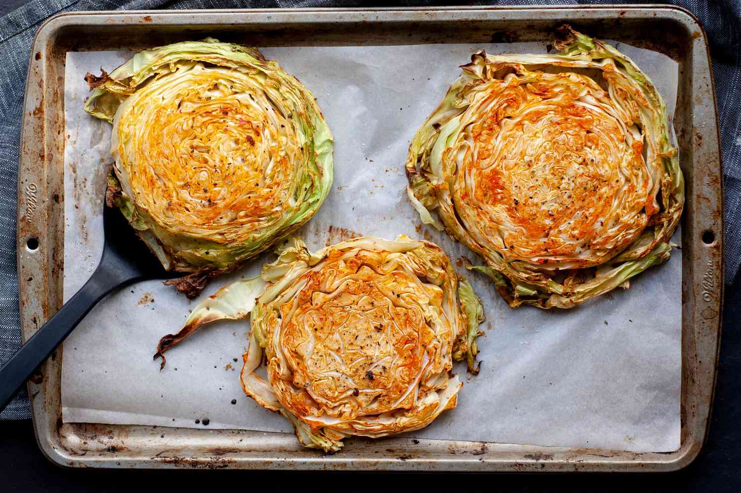 how-to-bake-sliced-cabbage