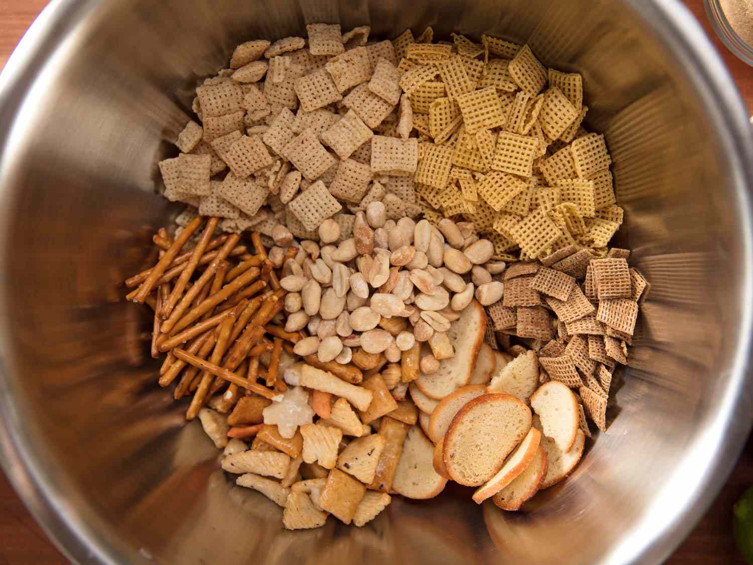 how-to-bake-snack-mix-in-the-oven-in-a-casserole-bowl