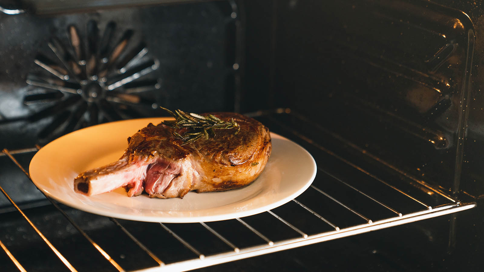 how-to-bake-steak-well-done-in-a-convection-oven