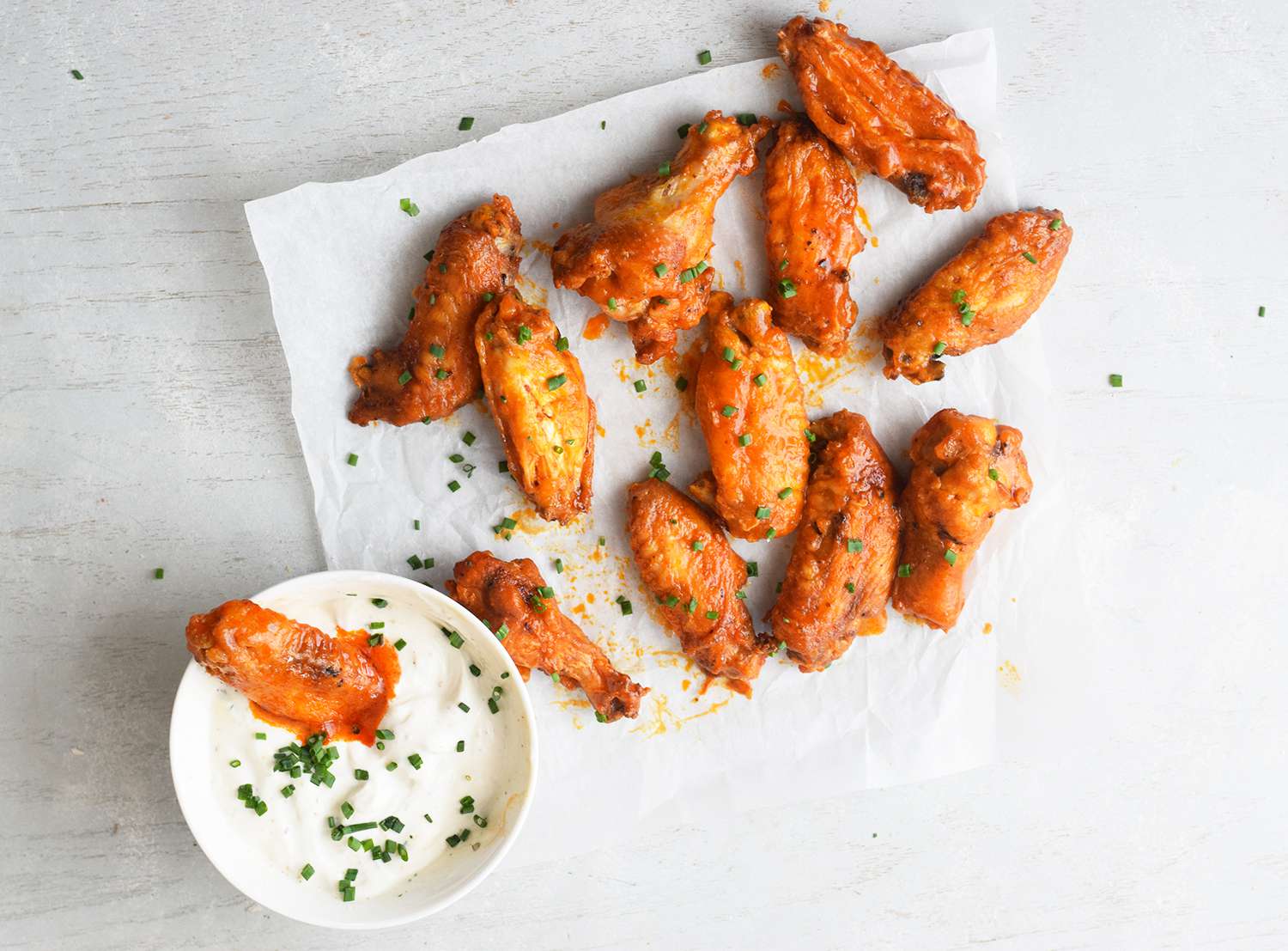 how-to-bake-wings-with-a-crispy-crust-in-the-oven