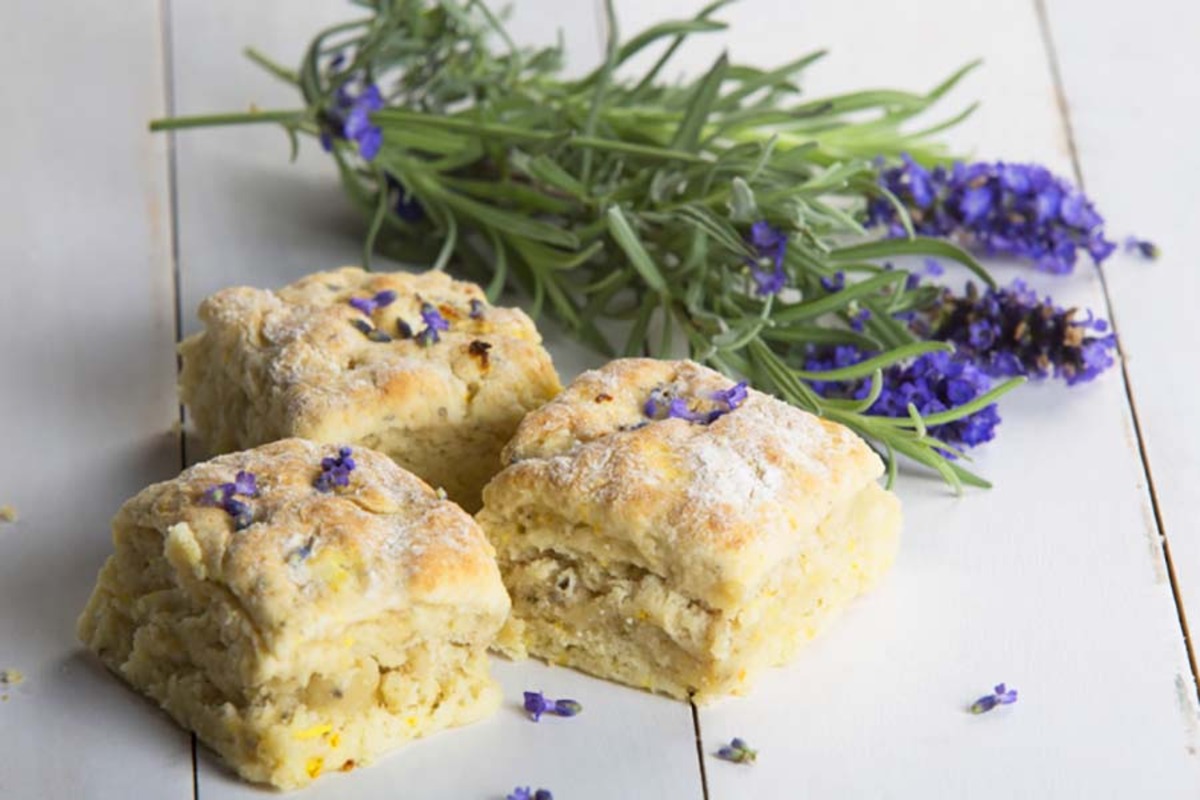 how-to-bake-with-real-lavender