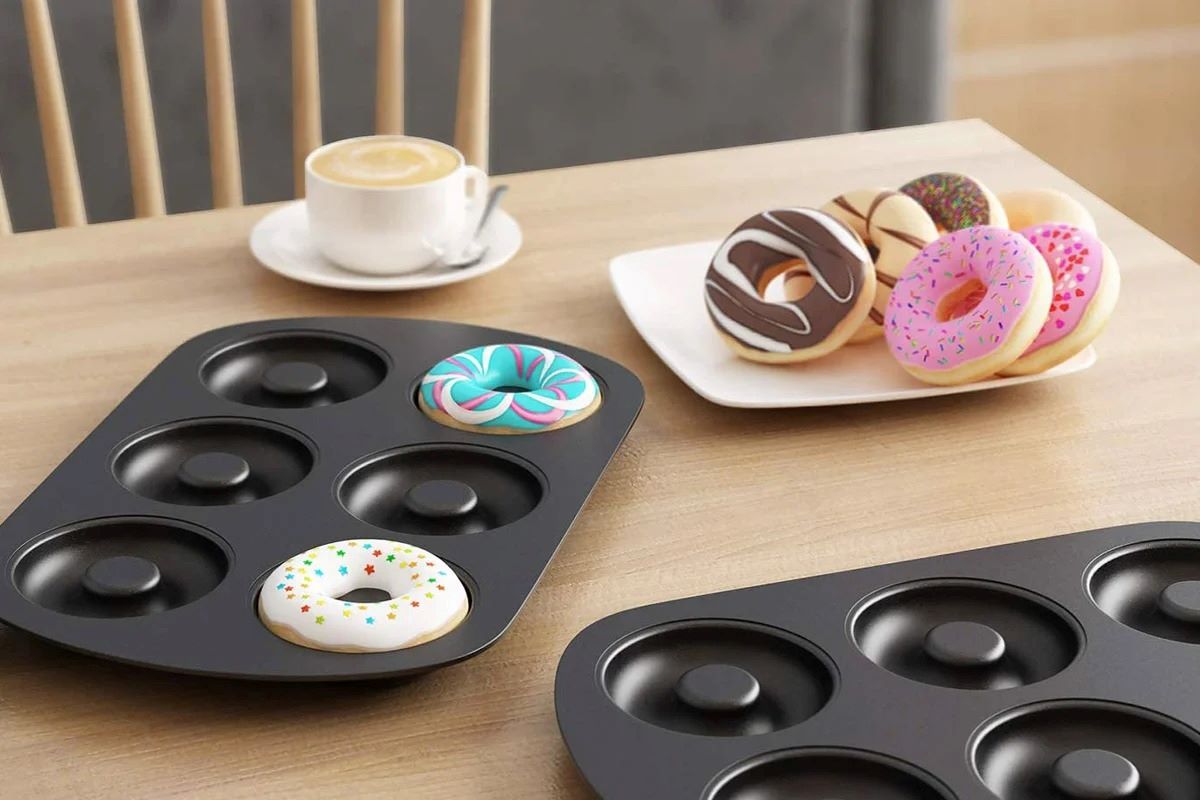 how-to-bake-with-silicone-donut-pans