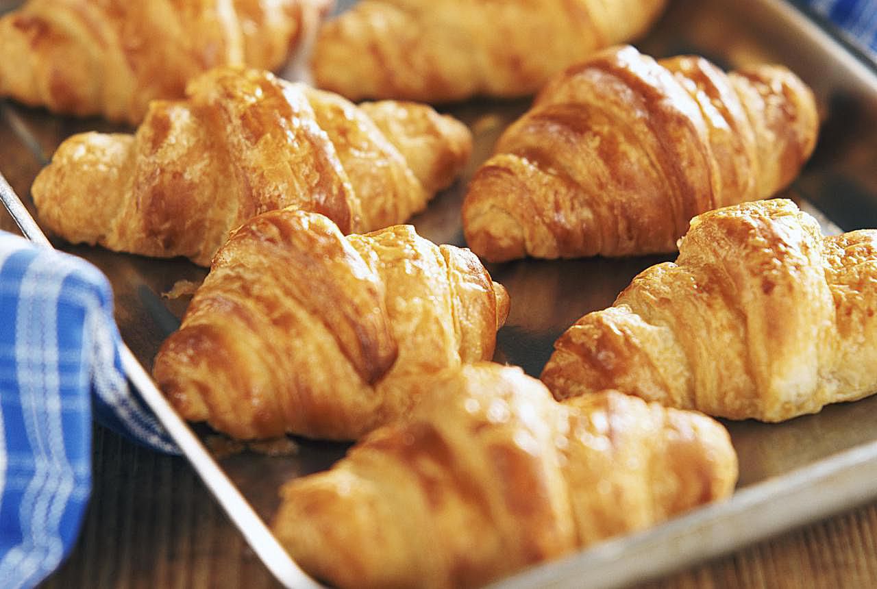 how-to-bake-yeast-crescent-rolls