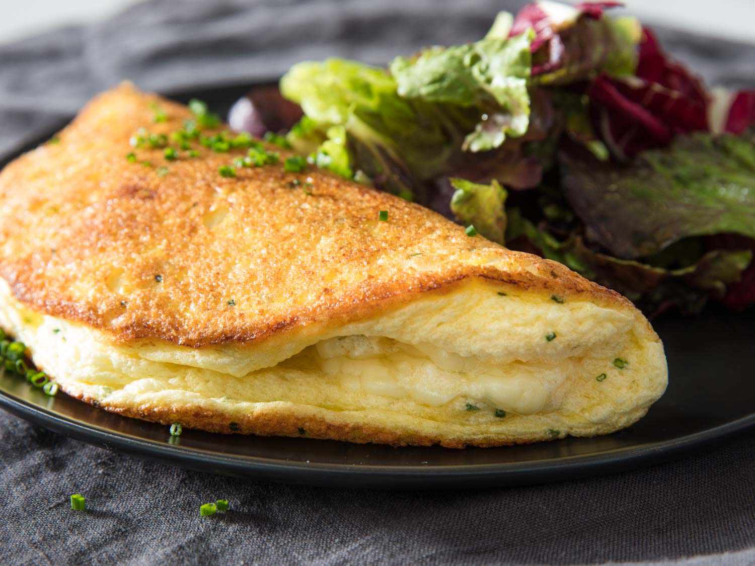 how-to-make-souffle-omelette-with-three-eggs