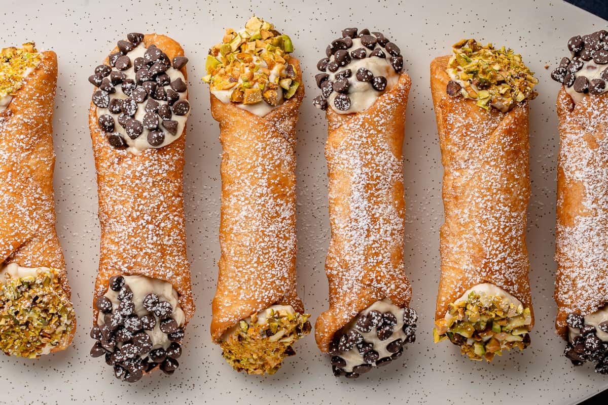 what-is-a-cannoli