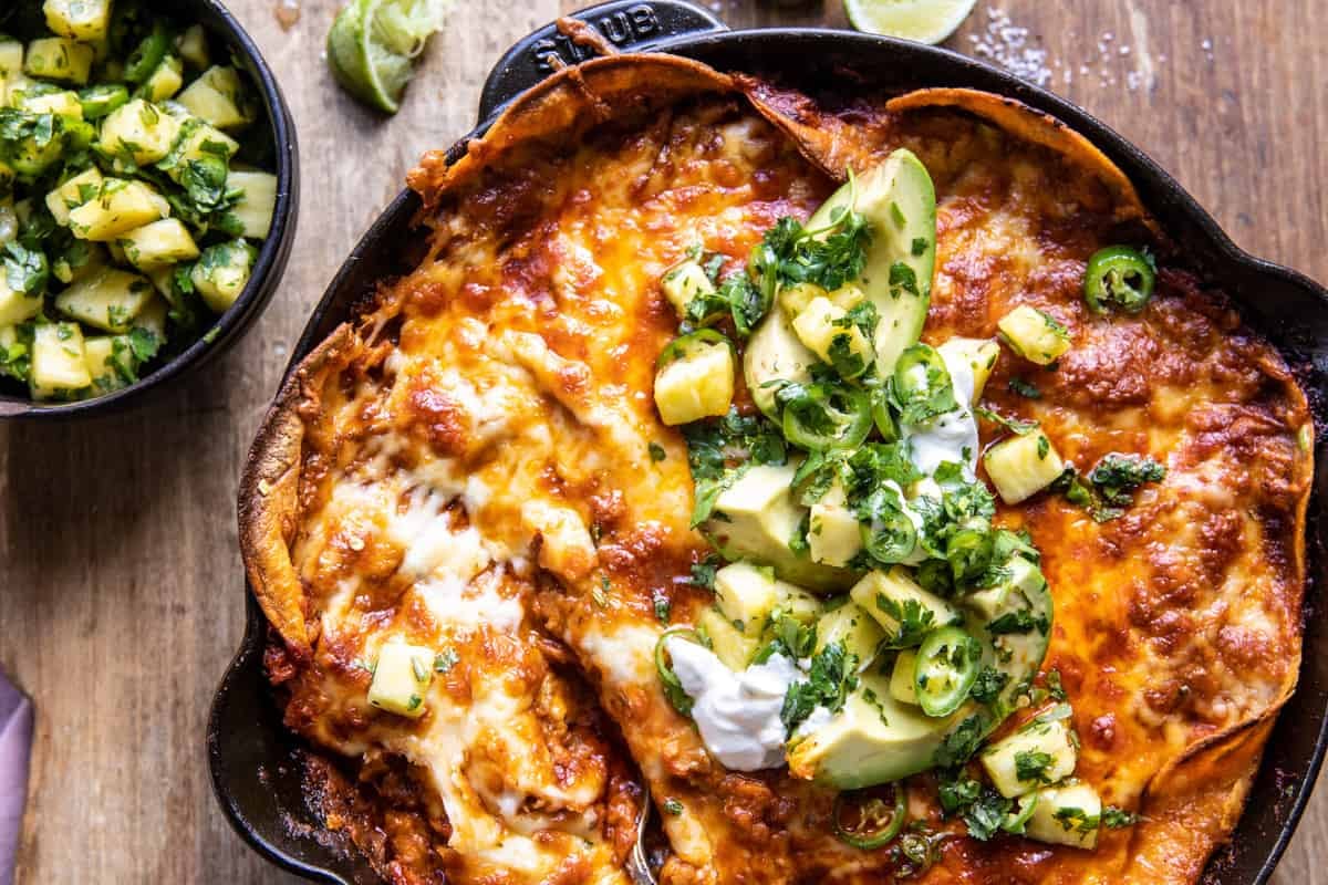 what-is-a-chicken-tinga-enchilada