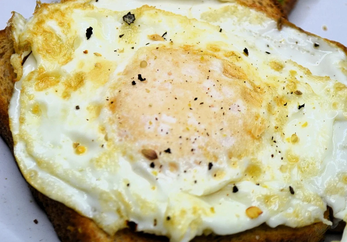what-is-a-fried-hard-egg
