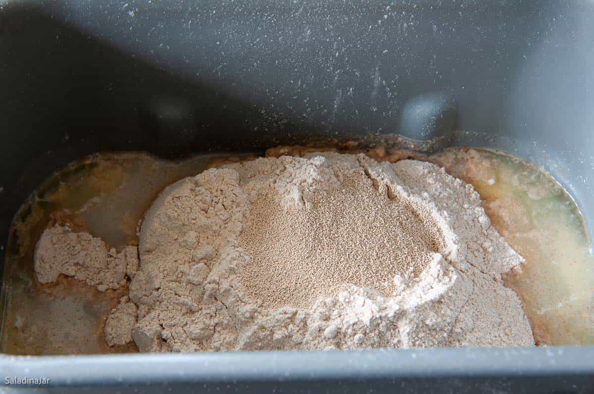 what-is-active-dry-yeast-in-a-bread-machine