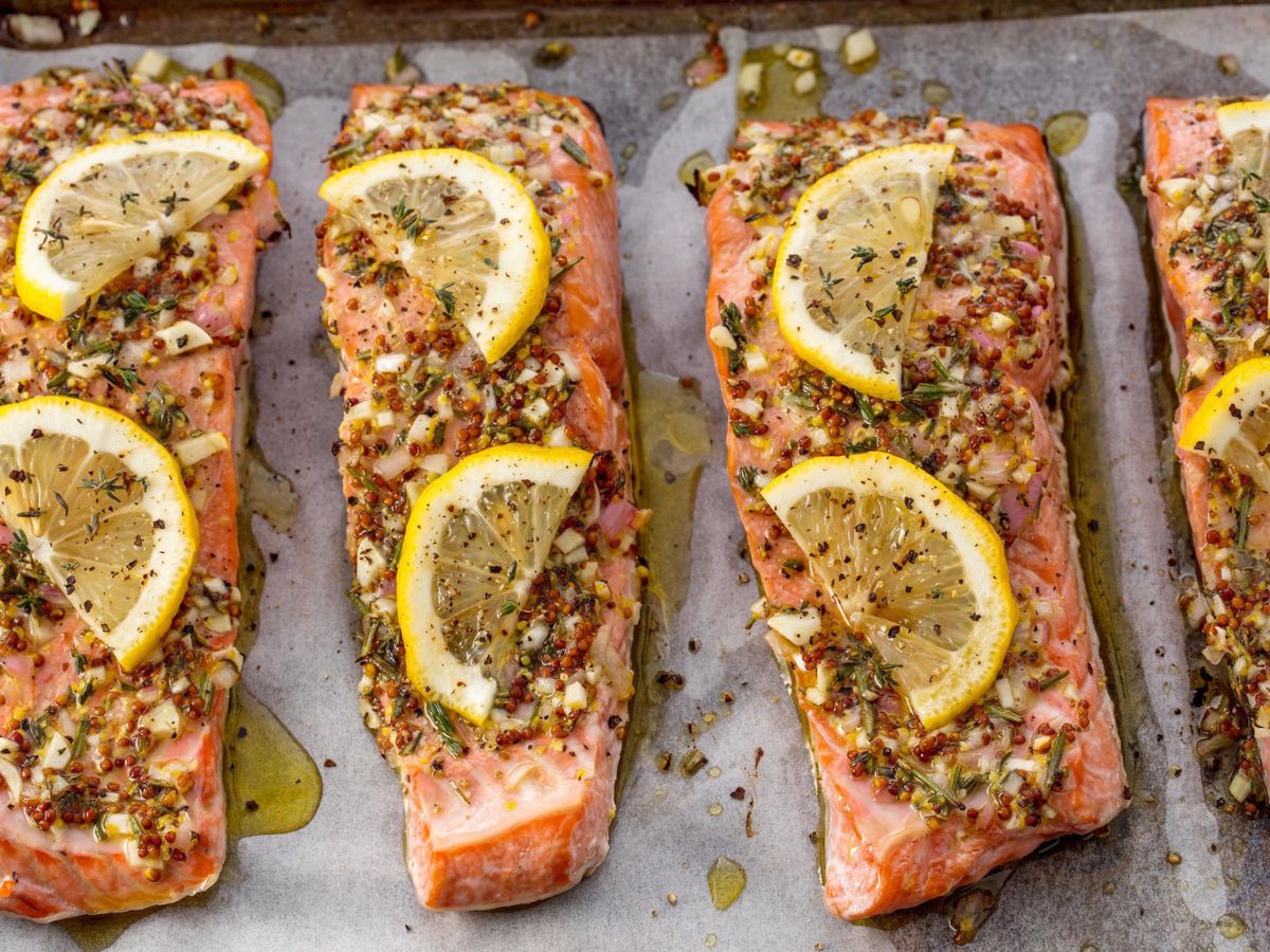 what-is-broiled-salmon