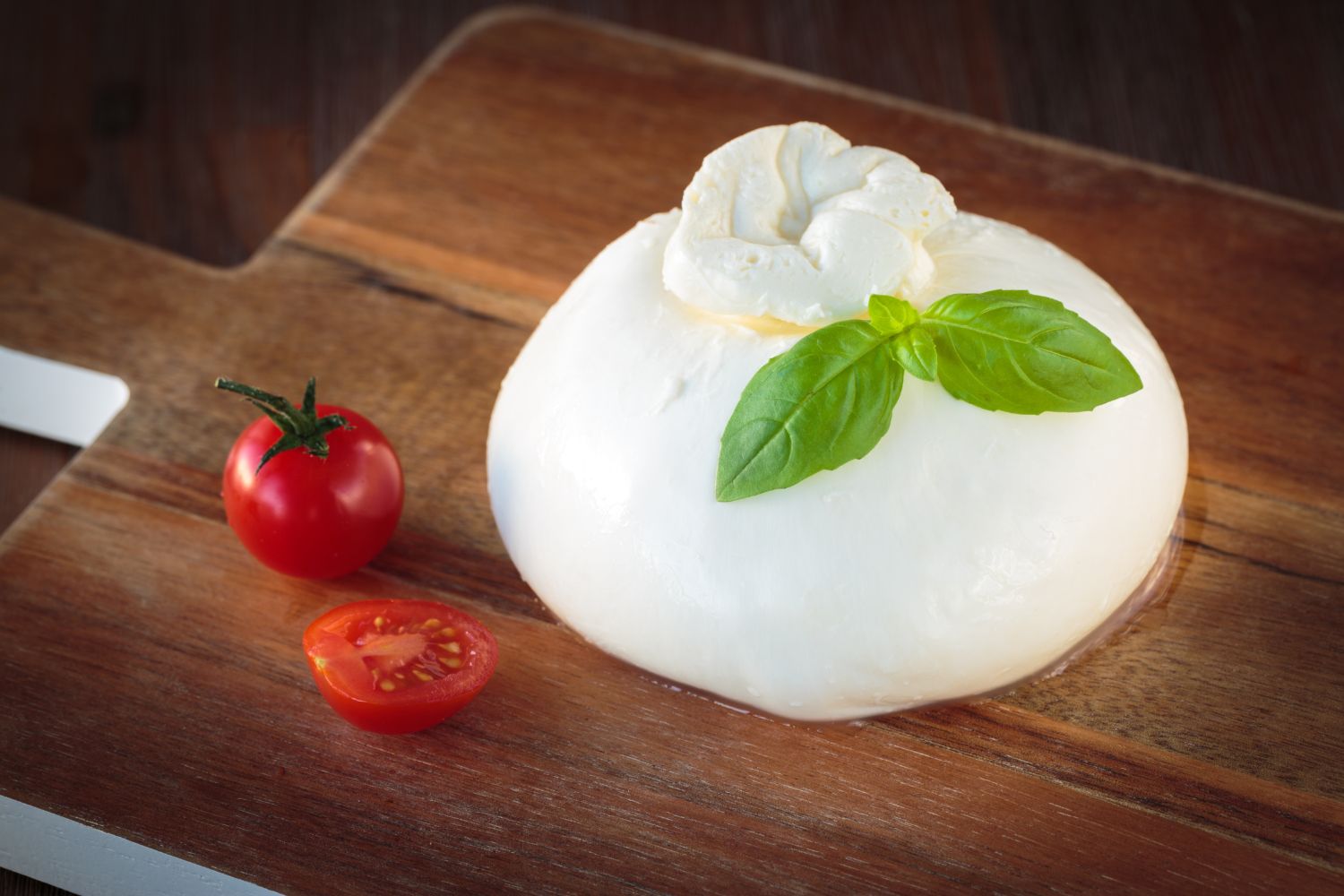 what-is-burrata-cheese