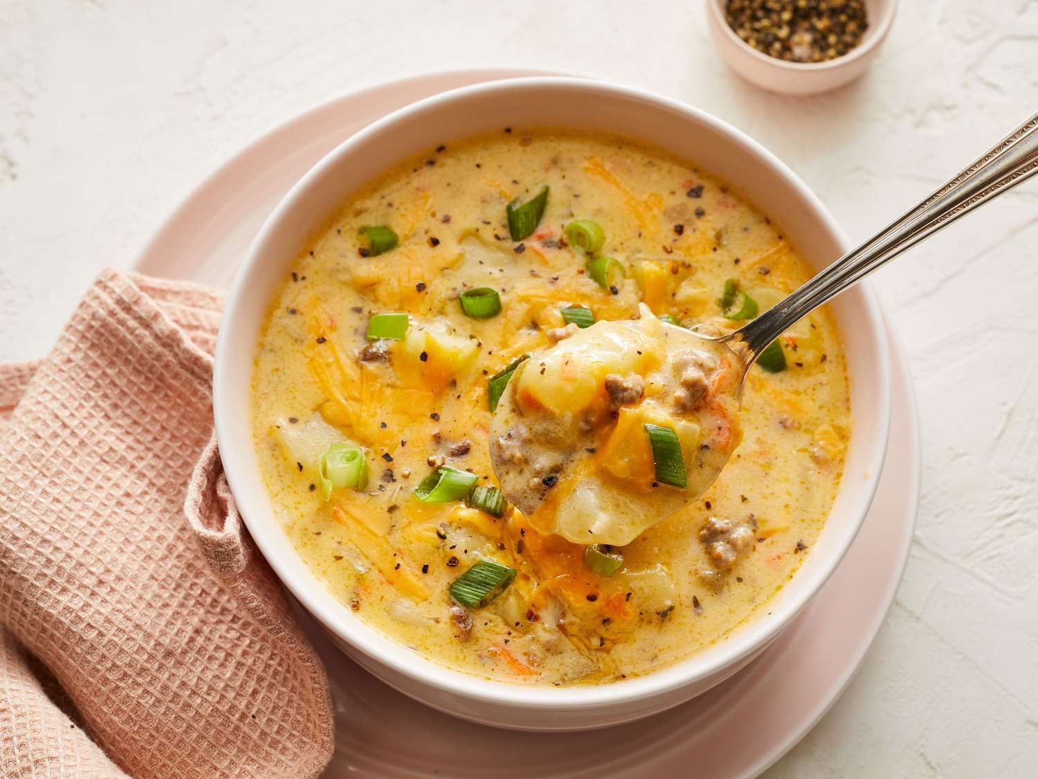 what-is-cheeseburger-soup